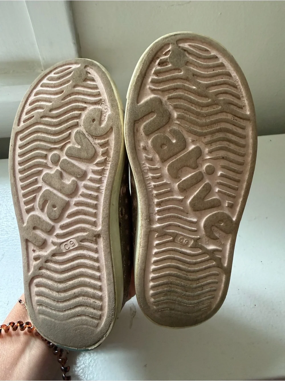 Sparkly Glitter Slip-On Sneakers in Pink